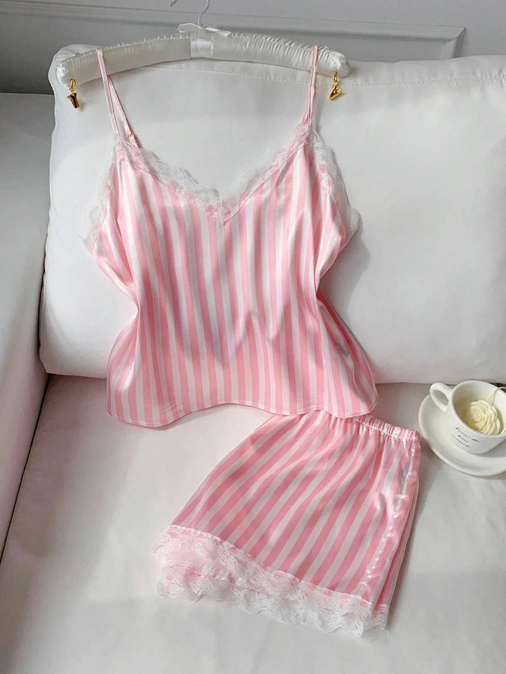 Two Piece Women's V-Neck Sexy Lace Suspender Pajama Satin Silk Intimate Lingerie Pink Stripe Sleewpear Pijamas Suit Summer New
